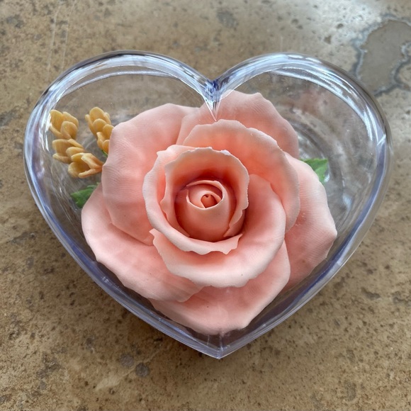 Carved Rose in Heart Box - Picture 2 of 7